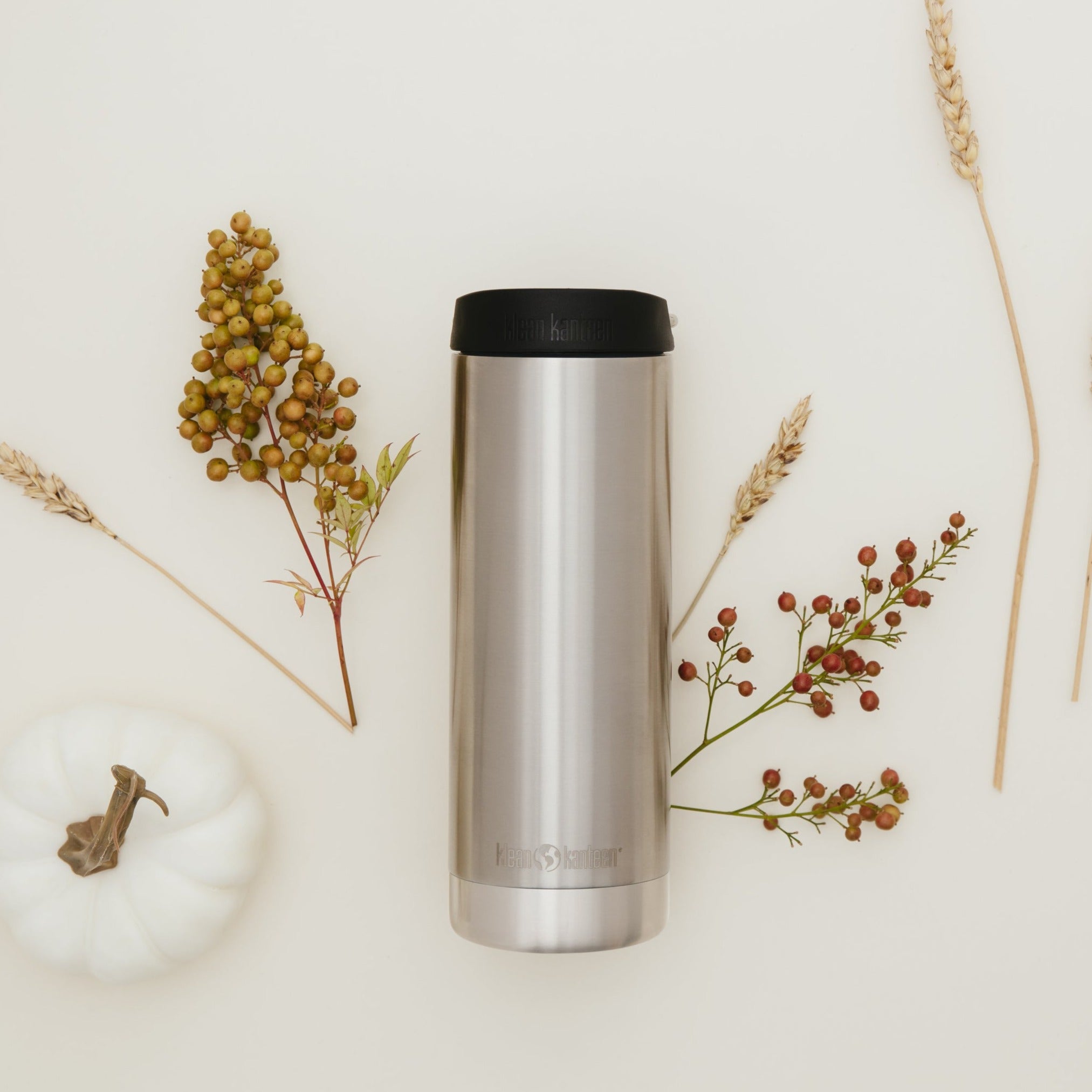 Isolatiefles met koffiedop voor kinderen en volwassene van het merk Klean Kanteen in RVS.