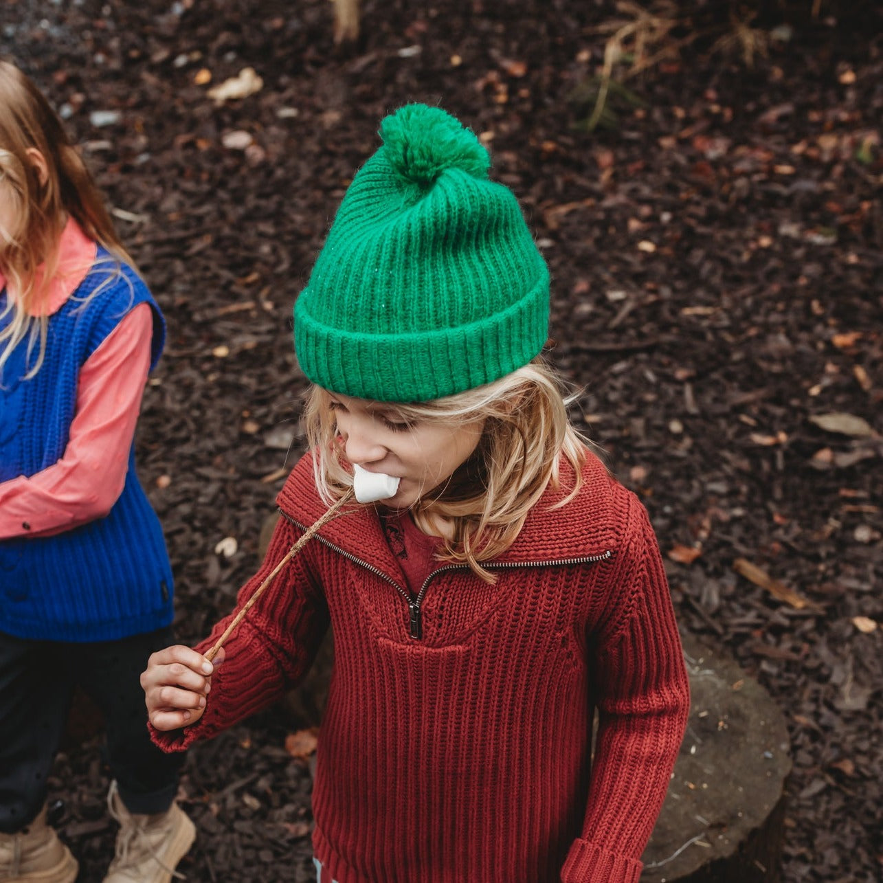 Sproet & Sprout Beanie pompon fern green