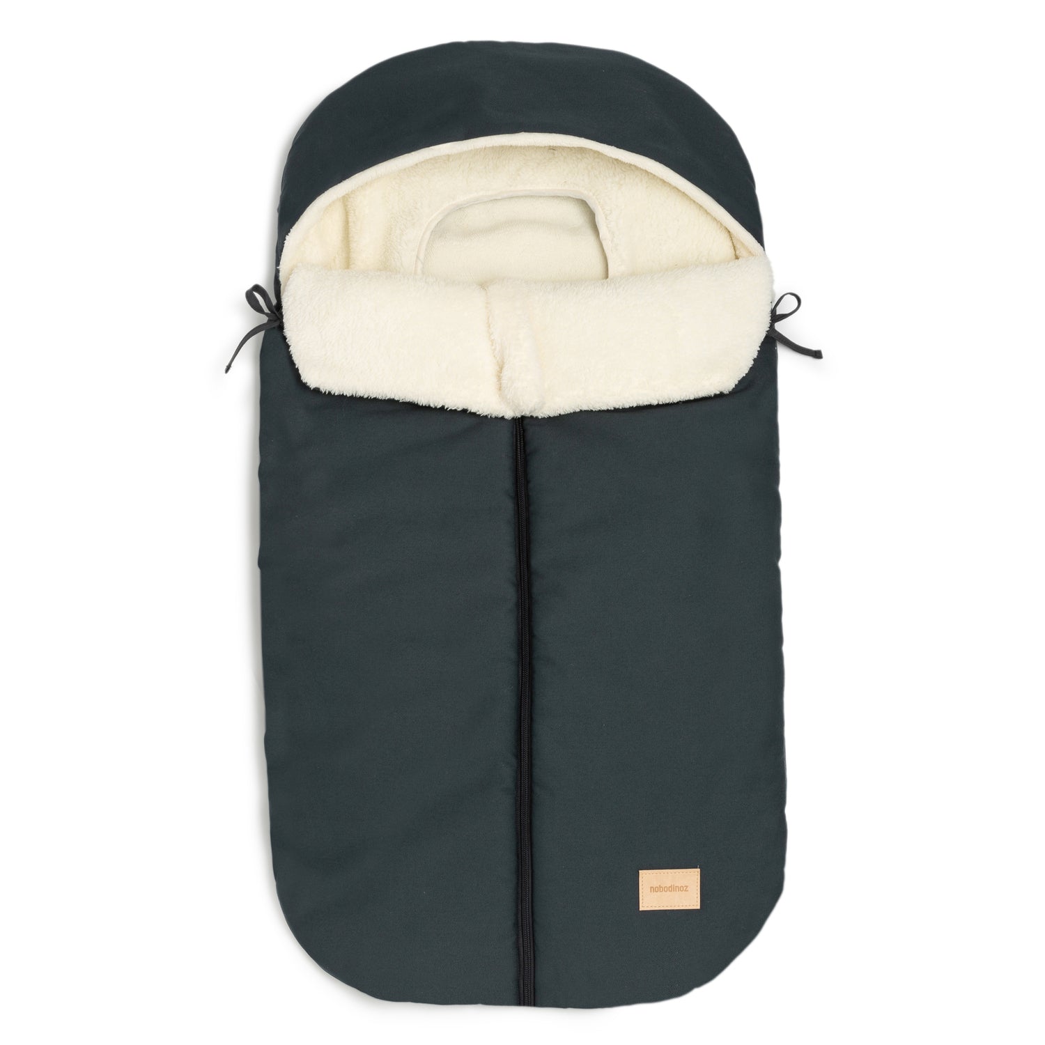 Baby footmuff voor in de kinderwagen in het blauw gevoerd met wol van Nobodinoz.